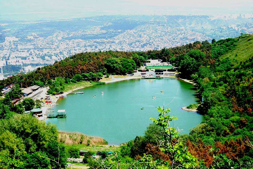 آفر گرجستان تفلیس